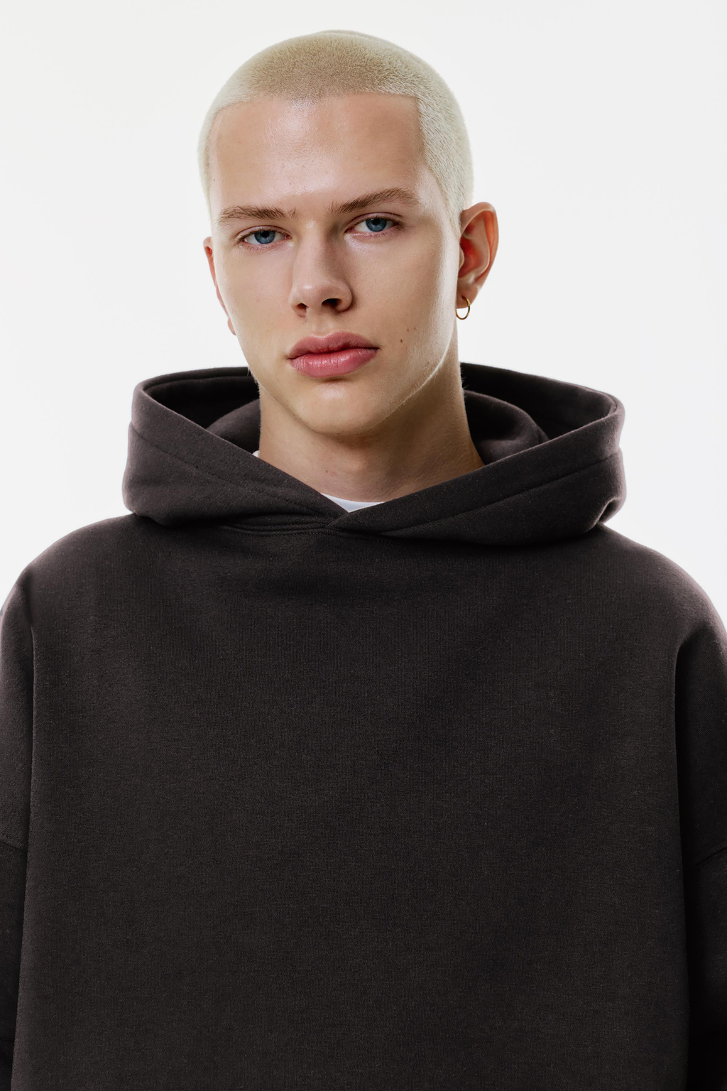 BLACK OVERSIZED HOODIE