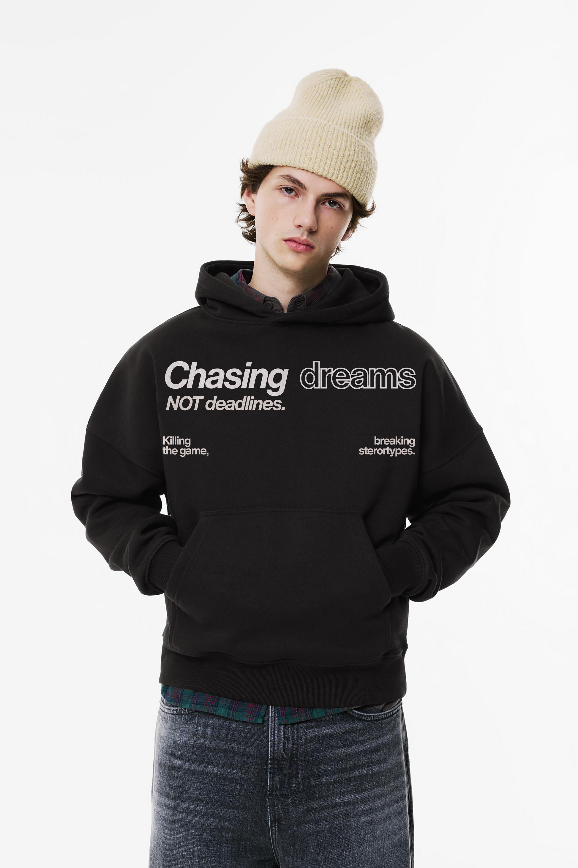 CHASING DREAMS OVERSIZED HOODIE