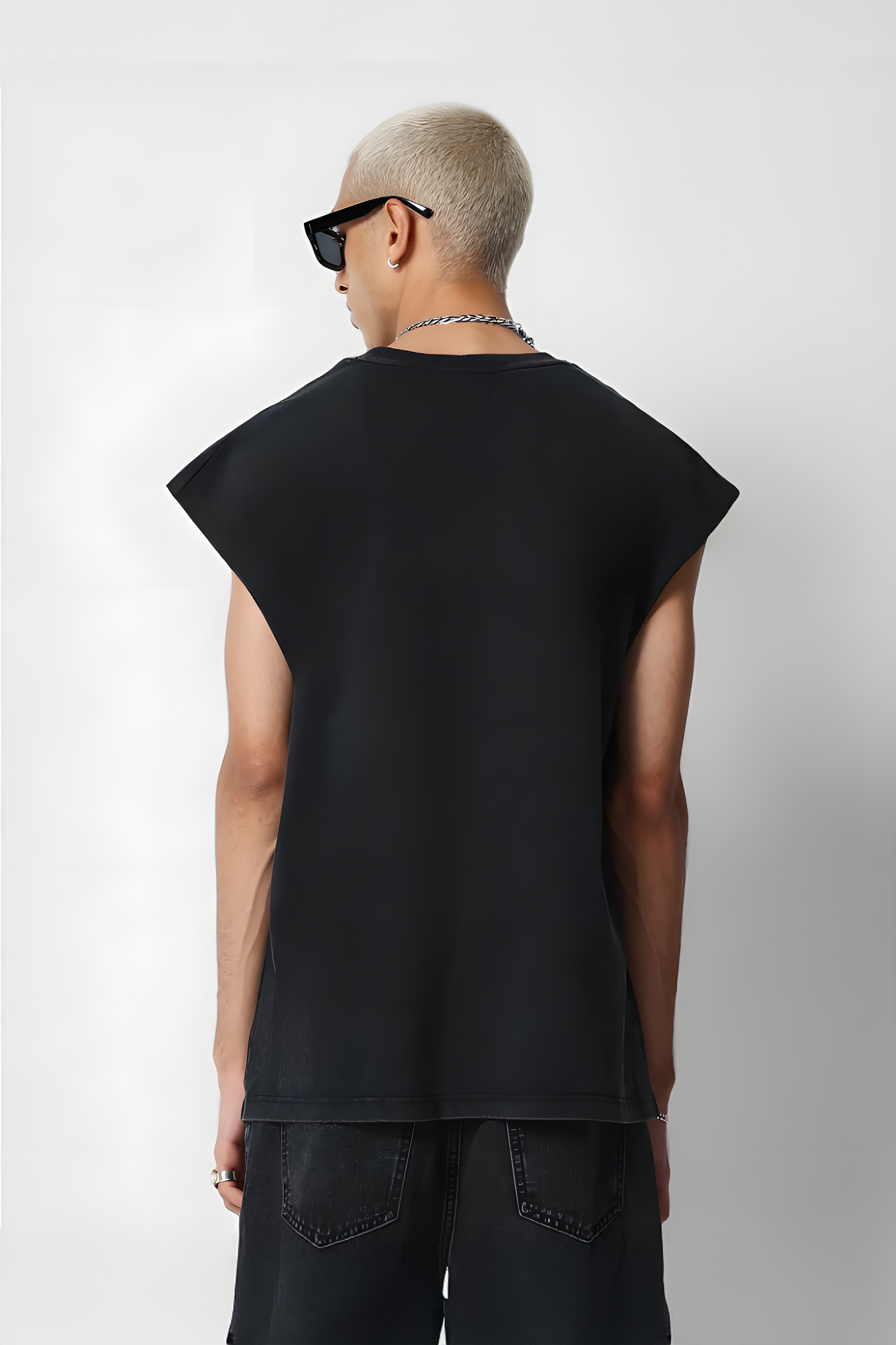 FIGHT THE WORLD OVERSIZED TANK VEST