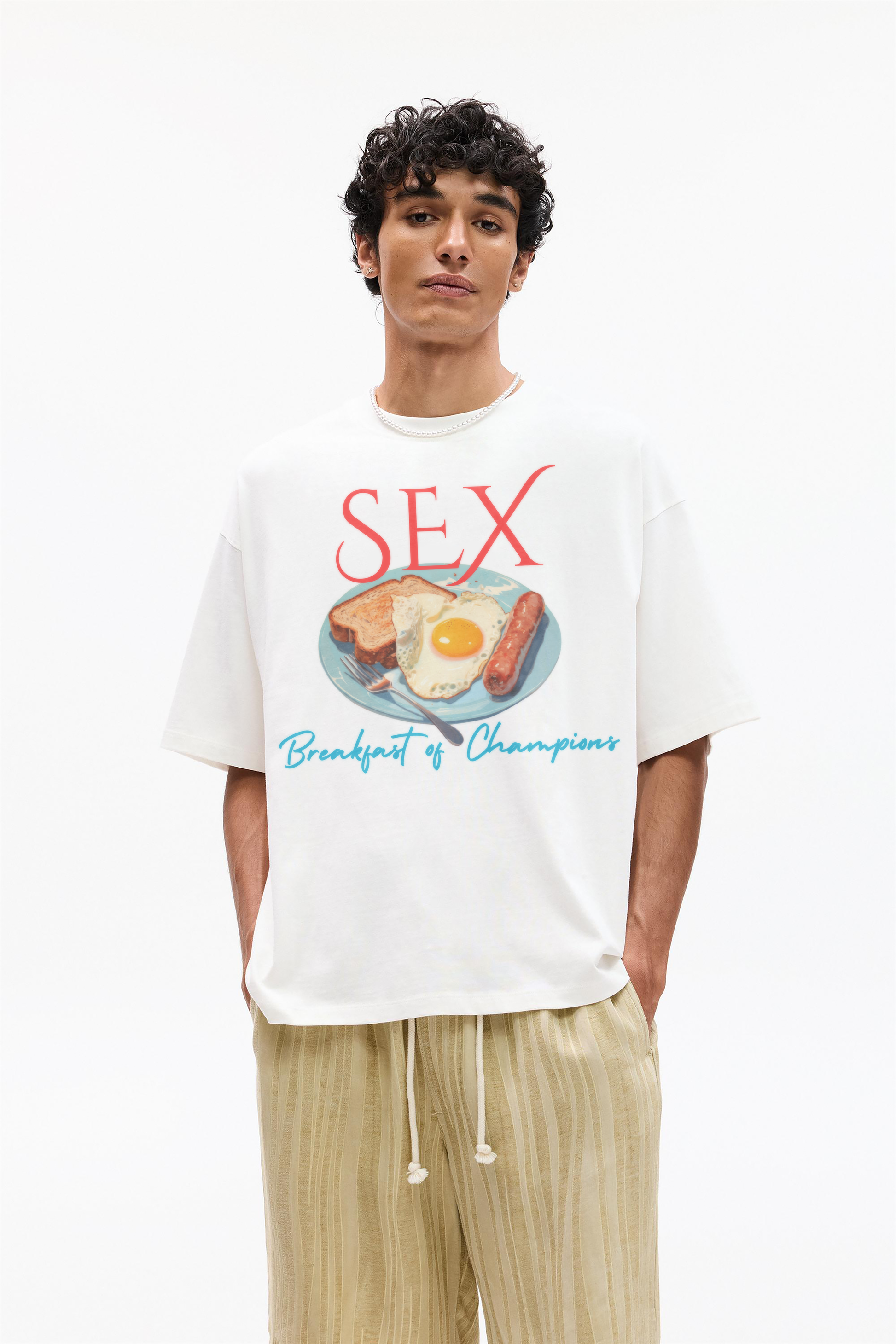 BREAKFAST OVERSIZED TEE
