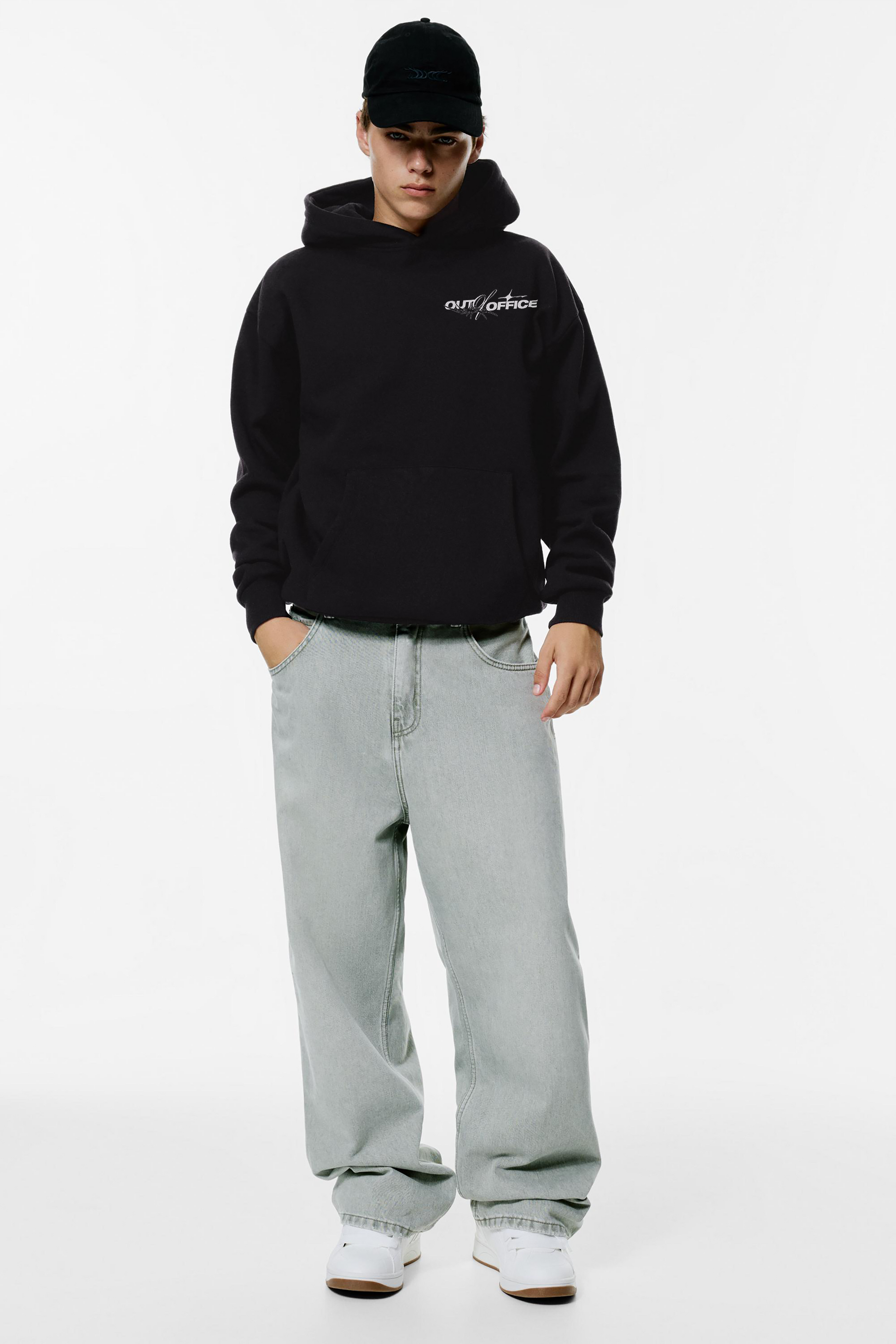 OUT OF OFFICE OVERSIZED HOODIE