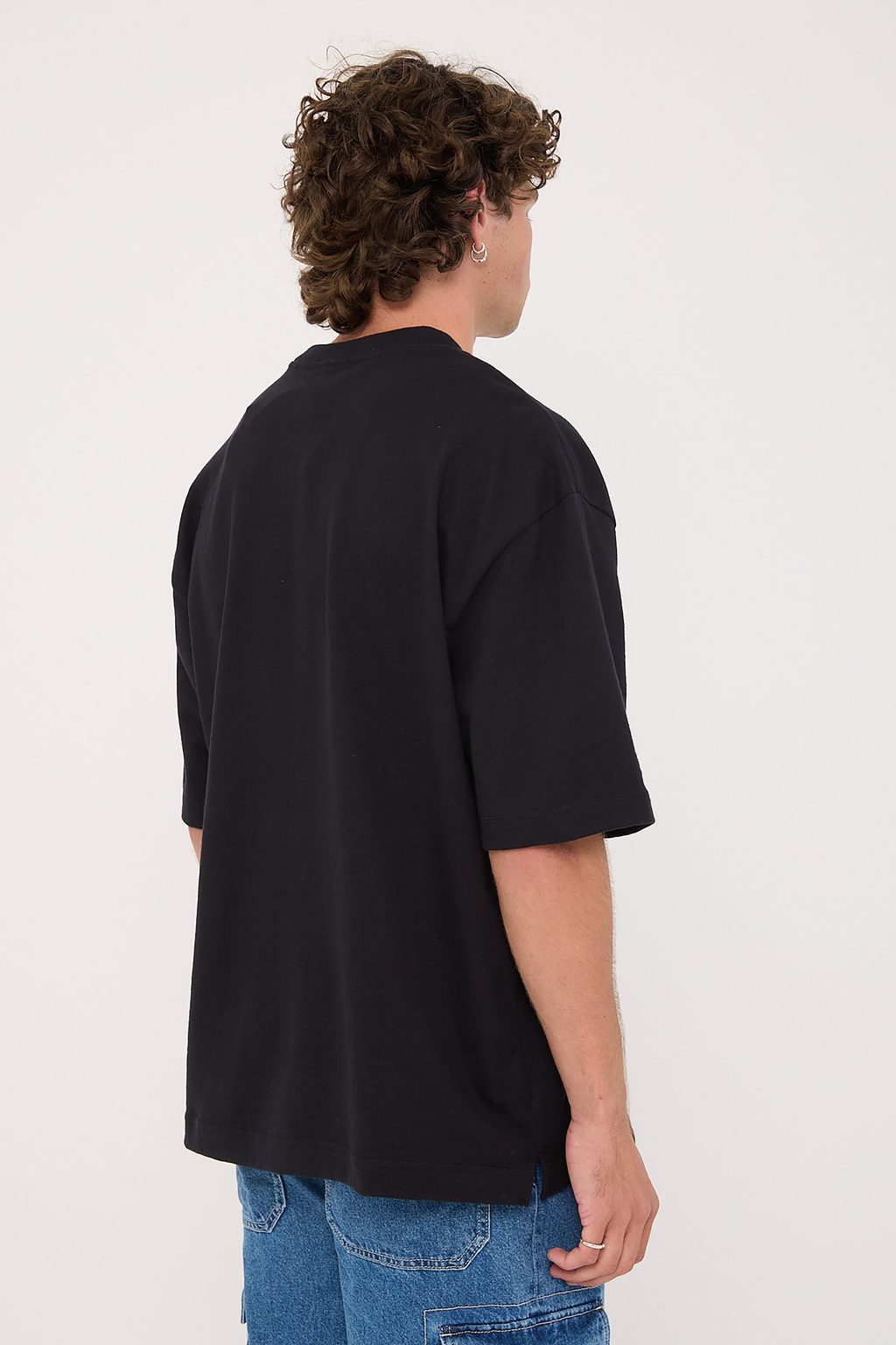 SAY LESS OVERSIZED TEE