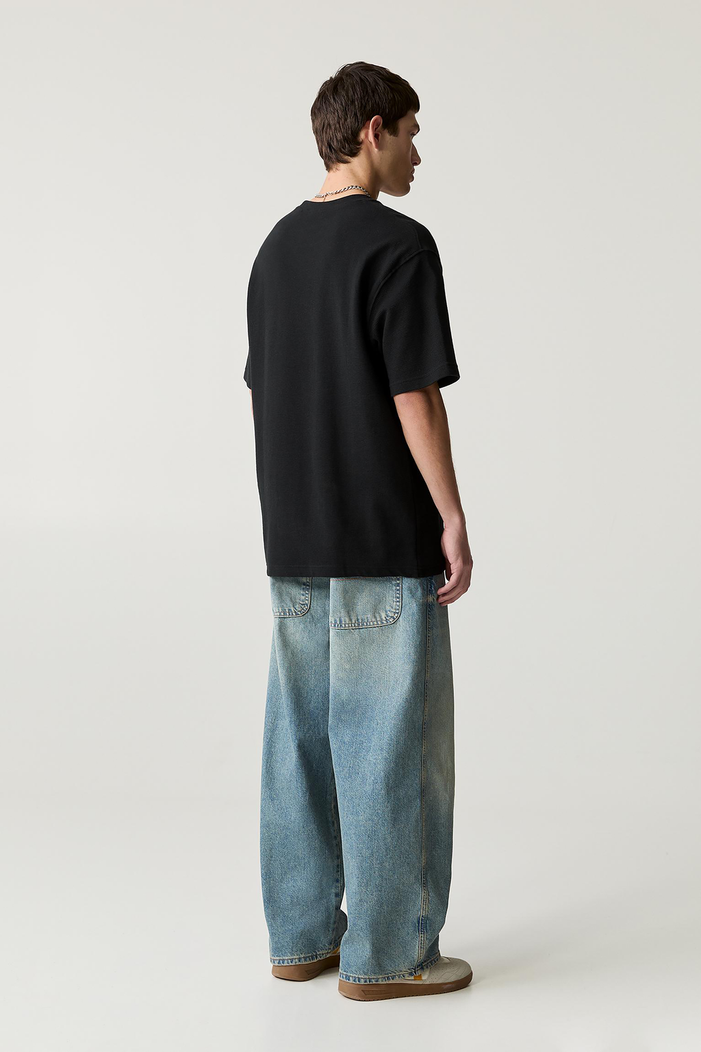 ZOMBIE OVERSIZED TEE